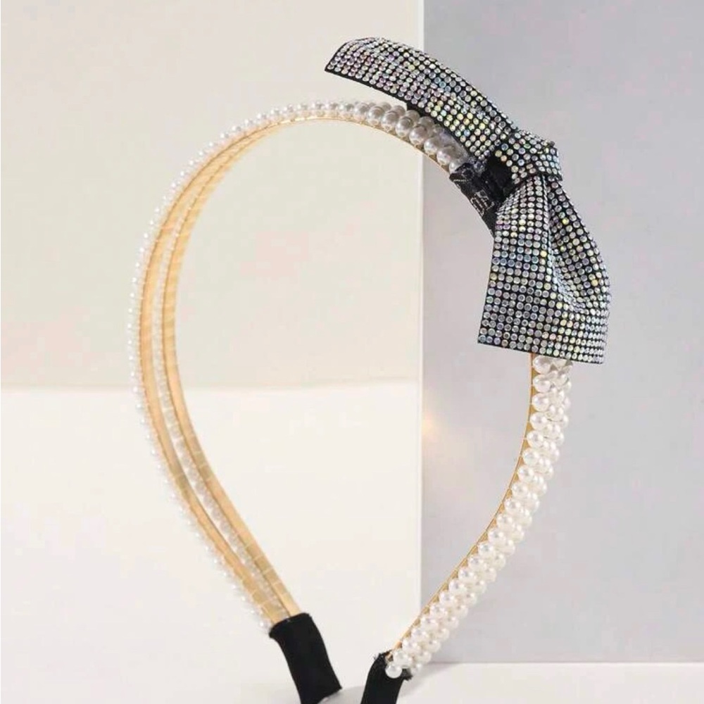 Bran new beautiful headband